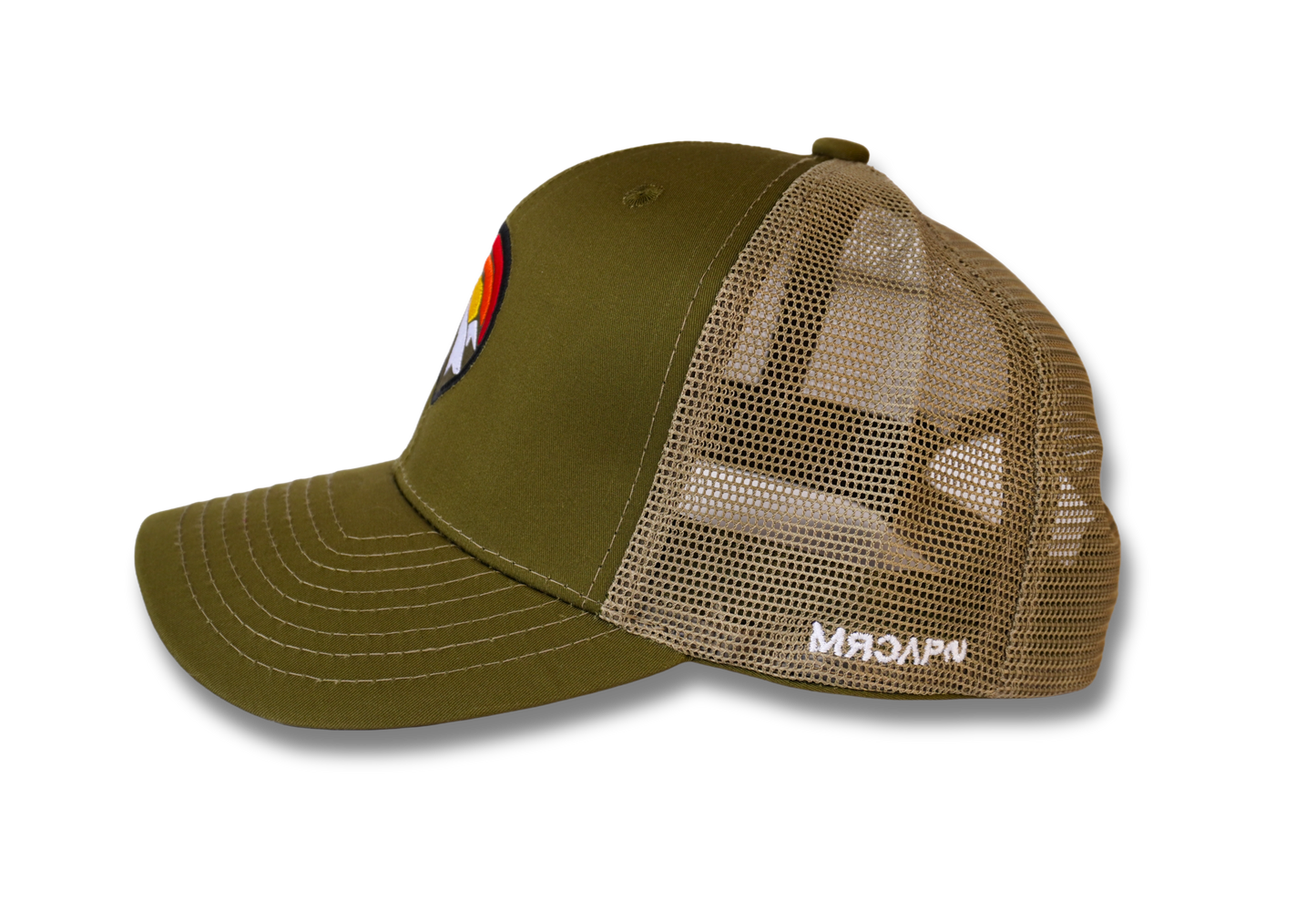 GORRA VERDE OLIVA DE MALLA.  